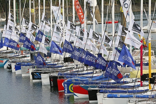 Tour de  Br&egrave;hat